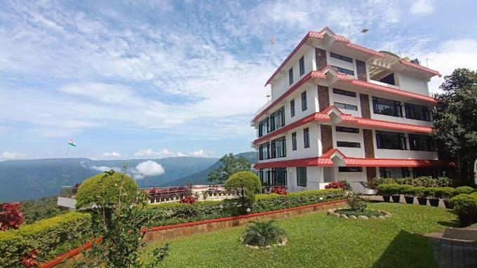 Rendezvous Resort Cherrapunji Extérieur photo