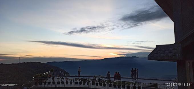 Rendezvous Resort Cherrapunji Extérieur photo